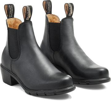 Women's Blundstone #1671 Heeled Boots in Black. Sku: 1671-BLACK