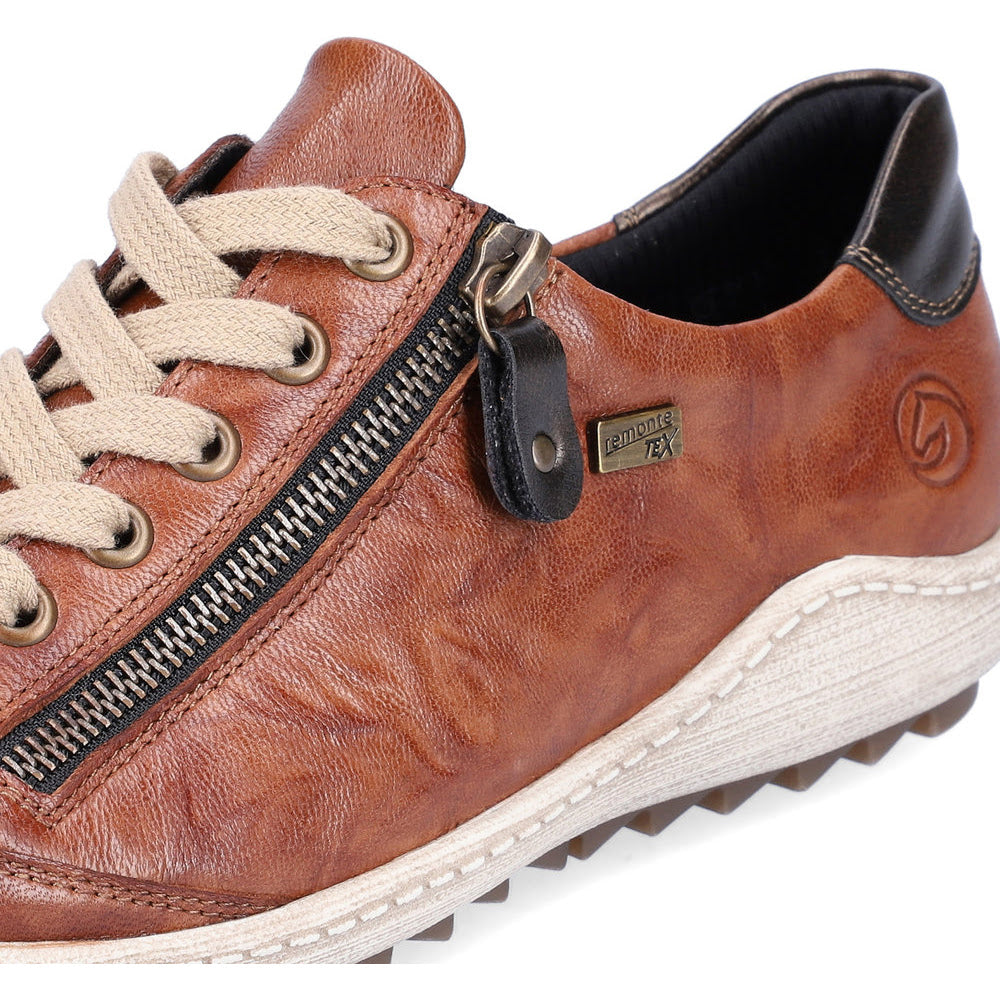 Liv 02 Low Lace Waterproof